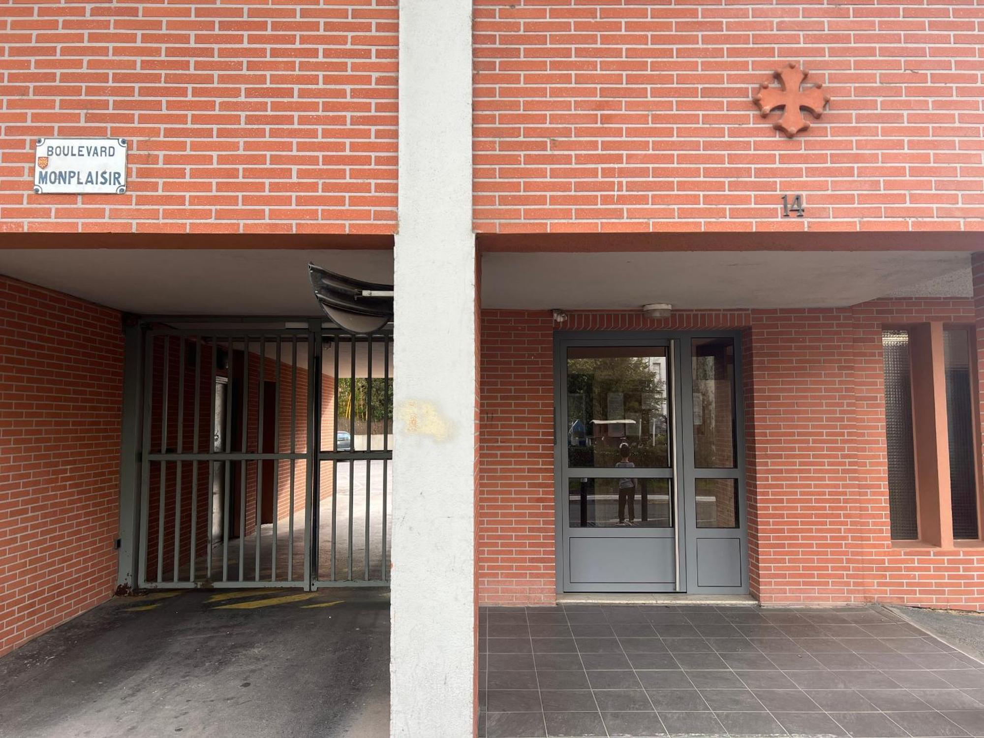 Sunset Duplex - Grand-Rond, Jardin Des Plantes, Centre-Ville, 2 Bdrs 60M2, Ac, Free Public Car Park 200M Away, Netflix - T3 60M2 Avec Clim, Parking Public Gratuit A 200M Тулуза Екстериор снимка