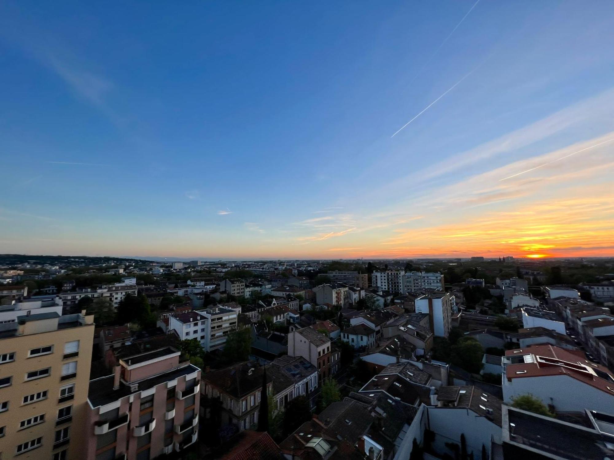Sunset Duplex - Grand-Rond, Jardin Des Plantes, Centre-Ville, 2 Bdrs 60M2, Ac, Free Public Car Park 200M Away, Netflix - T3 60M2 Avec Clim, Parking Public Gratuit A 200M Тулуза Екстериор снимка