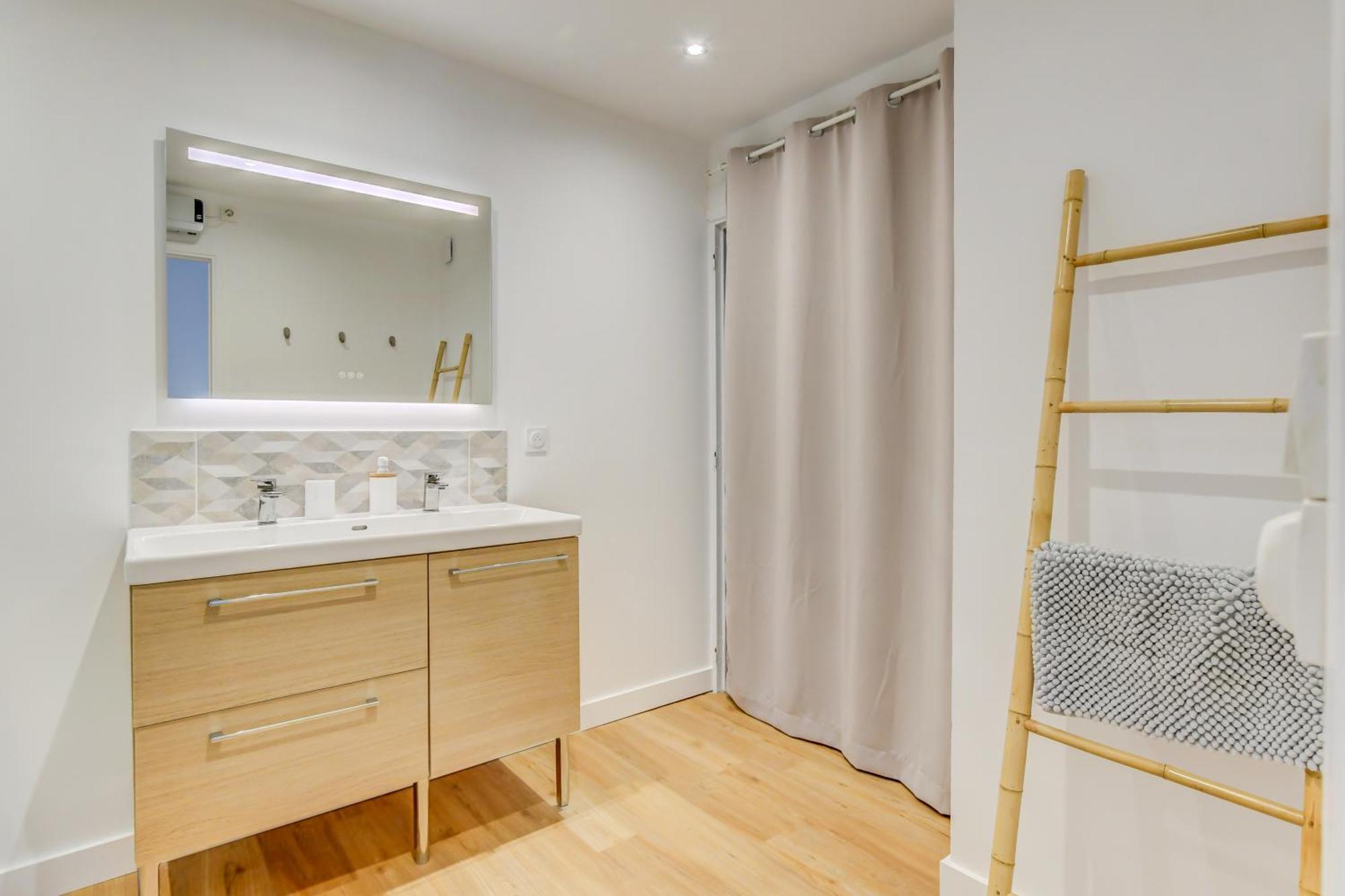 Sunset Duplex - Grand-Rond, Jardin Des Plantes, Centre-Ville, 2 Bdrs 60M2, Ac, Free Public Car Park 200M Away, Netflix - T3 60M2 Avec Clim, Parking Public Gratuit A 200M Тулуза Екстериор снимка